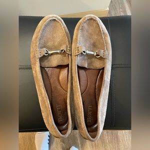 Born loafers